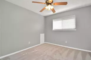 22218 Deville Dr, Katy, TX 77450 - Photo 16