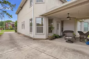247 Old Spring Ln, Houston, TX 77015 - Photo 22