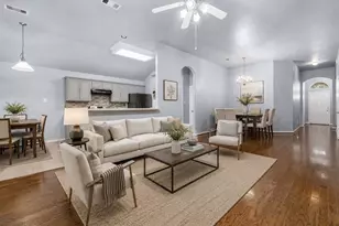 9026 Clearwood Landing Blvd, Houston, TX 77075 - Photo 2