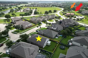 2728 Rogliano Ln, League City, TX 77573 - Photo 2