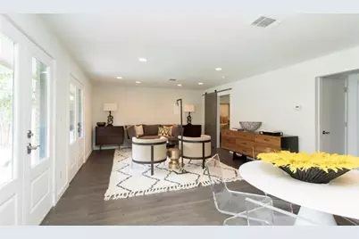 1410 Hyde Park Boulevard #105, Houston, TX 77006 - Photo 16
