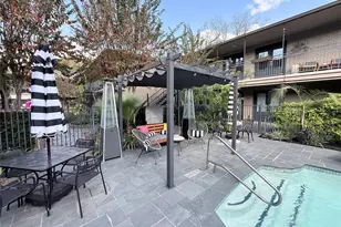 1410 Hyde Park Blvd, Houston, TX 77006 - Photo 22