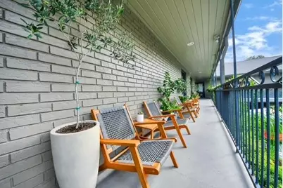1410 Hyde Park Boulevard #105, Houston, TX 77006 - Photo 28