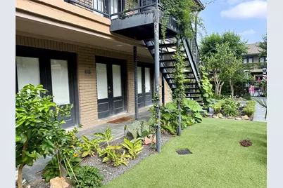 1410 Hyde Park Boulevard #105, Houston, TX 77006 - Photo 22