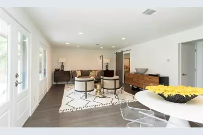 1410 Hyde Park Boulevard #105, Houston, TX 77006 - Photo 4