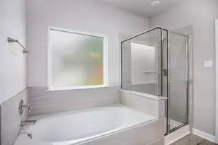 221 Inwood Dr, West Columbia, TX 77486 - Photo 14