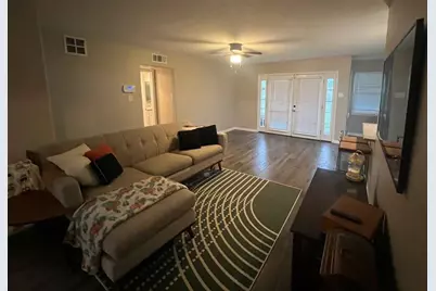 6015 McKnight Street, Houston, TX 77035 - Photo 8