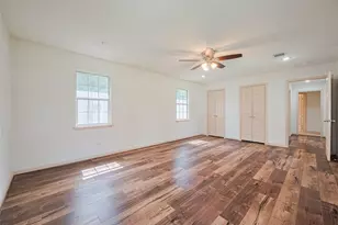 982 W Donovan St, Houston, TX 77091 - Photo 22