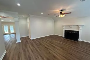 5245 Timberline Ln, Beaumont, TX 77706 - Photo 8