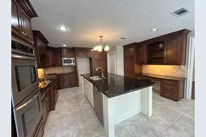 5245 Timberline Lane, Beaumont, TX 77706 - Photo 12