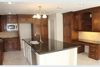 5245 Timberline Lane, Beaumont, TX 77706 - Photo 14