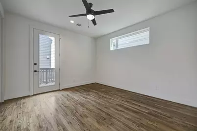 1535 W 24th Street #C, Houston, TX 77008 - Photo 4