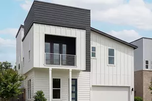9849 Mocking Bird Hill Ln, Houston, TX 77080 - Photo 2