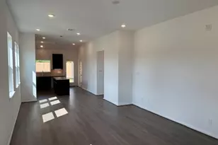4710 Magnolia Montoya Dr, Pinehurst, TX 77362 - Photo 4