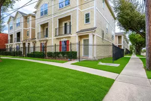1119 Palmer St, Houston, TX 77003 - Photo 1