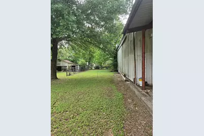 400 S McKinney, Mexia, TX 76667 - Photo 30