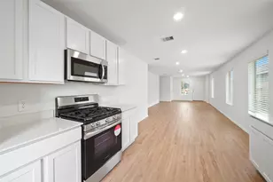 1440 Las Cuevas Dr, Conroe, TX 77301 - Photo 8