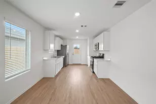 1440 Las Cuevas Dr, Conroe, TX 77301 - Photo 4
