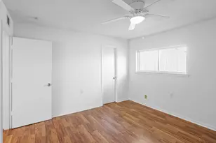 1408 Hughes St, Houston, TX 77023 - Photo 24