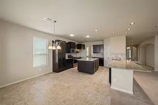 11719 Eagle Ridge Dr, Mont Belvieu, TX 77535 - Photo 8