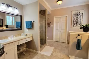 549 Stephen F Austin Dr, Conroe, TX 77302 - Photo 12