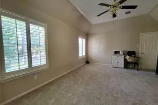 549 Stephen F Austin Dr, Conroe, TX 77302 - Photo 16