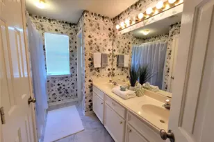 549 Stephen F Austin Dr, Conroe, TX 77302 - Photo 18