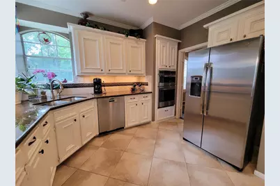 549 Stephen F Austin Drive, Conroe, TX 77302 - Photo 8