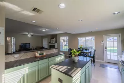 1813 Mojave Trail, League City, TX 77573 - Photo 4