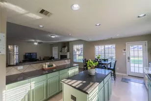 1813 Mojave Trail, League City, TX 77573 - Photo 4