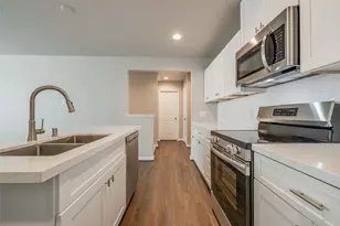 221 Pk Pl Cir, Waller, TX 77484 - Photo 12