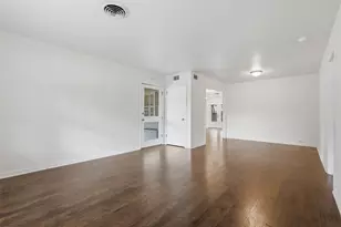 5206 Carew St, Houston, TX 77096 - Photo 2