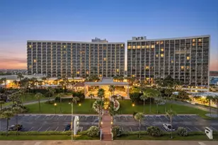 5220 Seawall Blvd, Galveston, TX 77551 - Photo 2