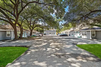234 W 27th Street #2, Houston, TX 77008 - Photo 1