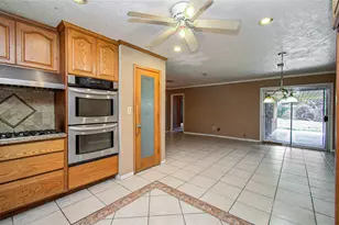 8428 Swiftwater Ln, Houston, TX 77075 - Photo 14