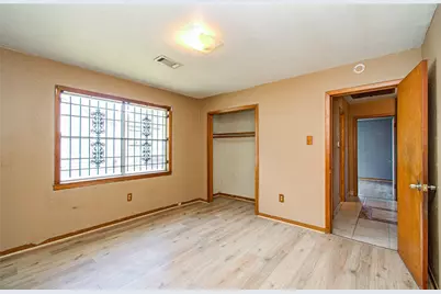 8428 Swiftwater Lane, Houston, TX 77075 - Photo 16