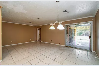 8428 Swiftwater Lane, Houston, TX 77075 - Photo 10