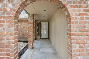 4930 Fitzwater Dr, Spring, TX 77373 - Photo 4