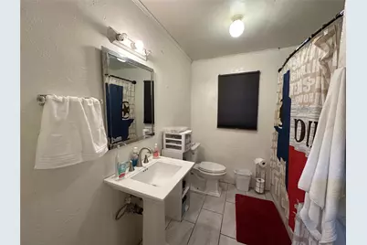 213 E Rhodes Avenue, Lufkin, TX 75901 - Photo 10