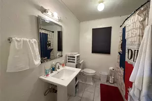 213 E Rhodes Ave, Lufkin, TX 75901 - Photo 10