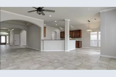 13301 Ravenlake Drive, Pearland, TX 77584 - Photo 16