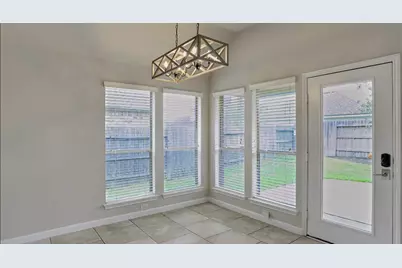 13301 Ravenlake Drive, Pearland, TX 77584 - Photo 14