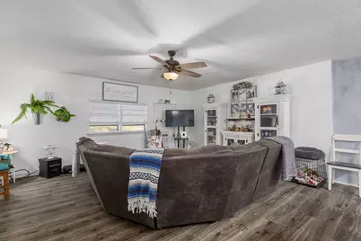 688 County Road 2097, Liberty, TX 77575 - Photo 8