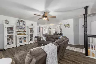 688 Co Rd 2097, Liberty, TX 77575 - Photo 10