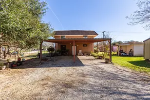 688 Co Rd 2097, Liberty, TX 77575 - Photo 38