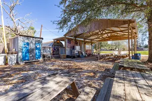 688 Co Rd 2097, Liberty, TX 77575 - Photo 36