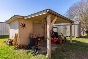 688 Co Rd 2097, Liberty, TX 77575 - Photo 36