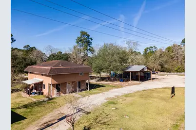 688 County Road 2097, Liberty, TX 77575 - Photo 2