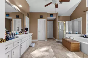 14907 Pine Point Ct, Houston, TX 77070 - Photo 18