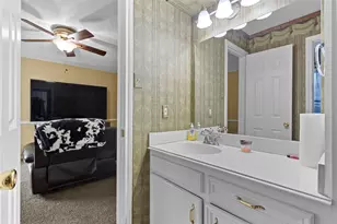 14907 Pine Point Ct, Houston, TX 77070 - Photo 22